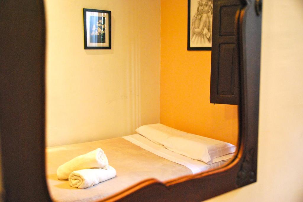 Hotel Del Parque Santa Marta  Rum bild