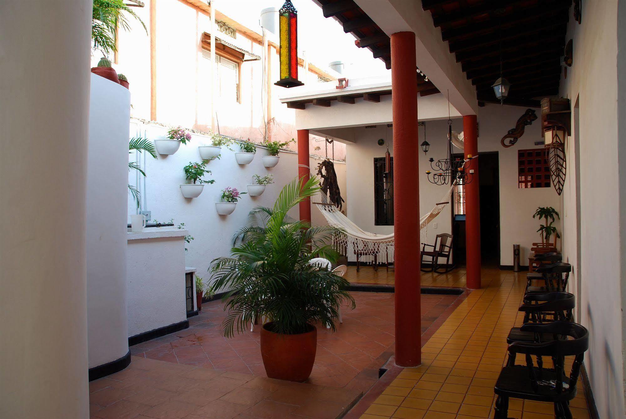 Hotel Del Parque Santa Marta  Exteriör bild